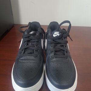 Nike Court Vision Low Black White Swoosh Panda Boy’s 5Y